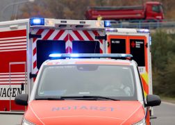 Am Lenkrad In Not Lkw Fahrer In Jena Verunglueckt 02